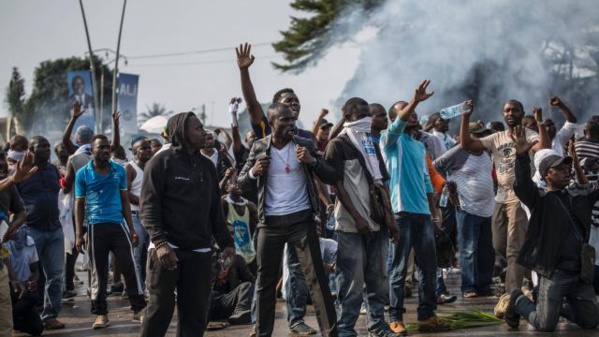 Heurts entre police gabonaise et manifestants à Libreville