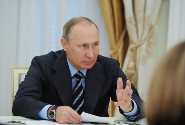 Poutine suspend un accord de non-prolifération nucléaire
