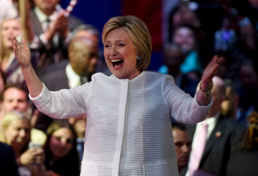 FBI: Clinton optimiste à propos des nouveaux emails
