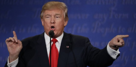 Trump crie à la fraude et revendique le vote populaire