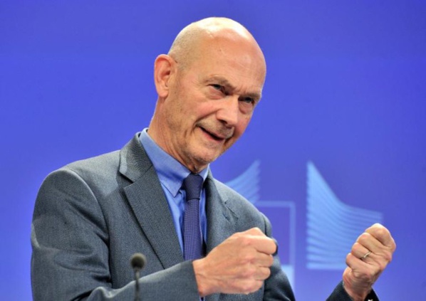 La Chine doit "mettre en pratique" sa défense du libre-échange (Pascal Lamy)