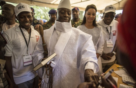 GAMBIE: La Maison Blanche salue le respect par Jammeh de la volonté du peuple