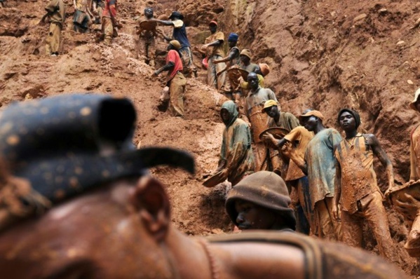 Eboulement dans une mine de l'est de la RDC : au moins 20 morts
