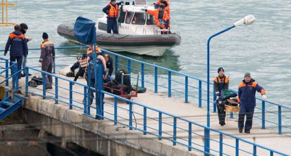 Poutine ordonne une enquête sur le crash en mer Noire