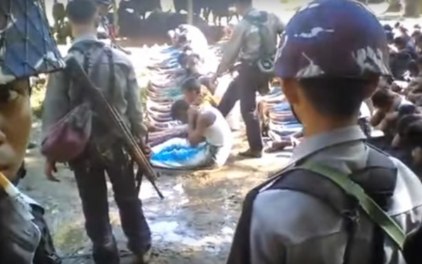 Birmanie: Des policiers arrêtés après des exactions sur des Rohingyas