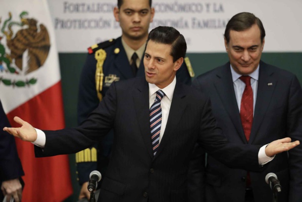 Réponse du président  Peña Nieto à Trump : Le Mexique "bien entendu, ne paiera pas le mur"