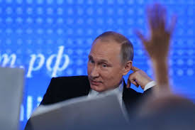 Poutine ironise sur l'espionnage de Trump à Moscou…