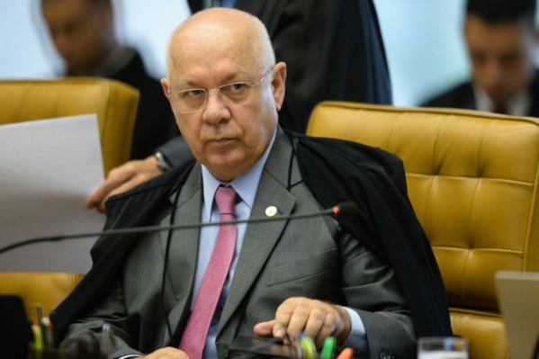 Brésil : un juge clé de l'enquête Petrobras tué dans un accident d'avion