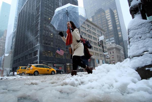 USA: tempête de neige sur le nord-est, 3.000 vols annulés