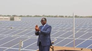 Sénégal: inauguration de la plus grande centrale photovoltaïque d’Afrique de l’Ouest
