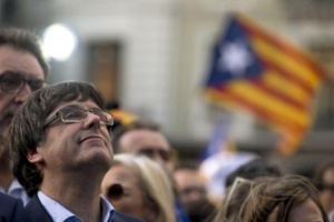 Espagne: le parquet poursuivra le président catalan pour rébellion