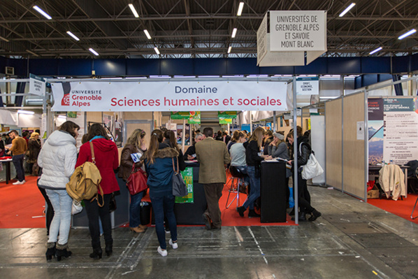 France: les étudiants rattachés au régime général de la sécu dès la rentrée 2018