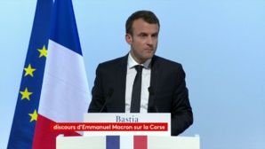 Emmanuel Macron se dit "favorable à ce que la Corse soit mentionnée dans la Constitution"