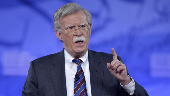 Trump nomme le "faucon" Bolton conseiller à la sécurité nationale