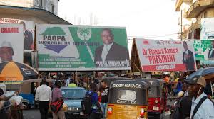 Sierra Leone: la Haute cour ordonne de stopper les préparatifs de la présidentielle