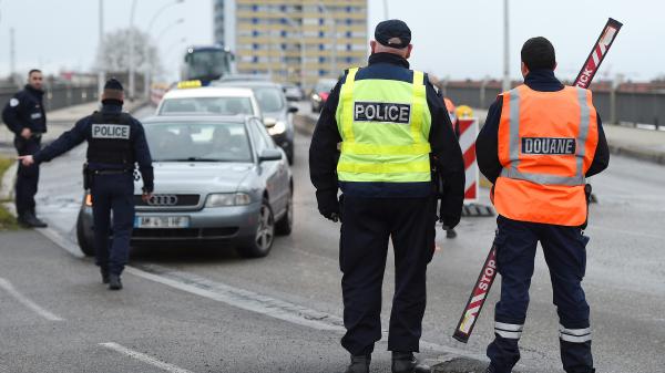 Espace Schengen: la France va prolonger jusqu'à fin octobre ses contrôles aux frontières