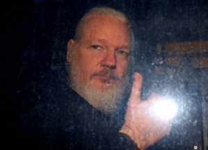 La bataille contre l'extradition commence pour Julian Assange