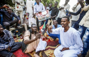 Un mort et dix blessés après des tirs à Khartoum