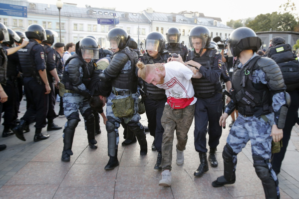 Plus de 1.000 arrestations à Moscou pendant une manifestation de l'opposition