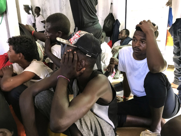 Vent de panique sur l'Ocean Viking: "On veut nous renvoyer en Libye!"