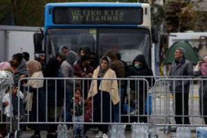 Coronavirus: la Grèce annonce 21 nouveaux cas dans un même bus ayant voyagé en Israël