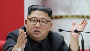 Corée du Nord: Kim Jong Un réapparaît en public après trois semaines