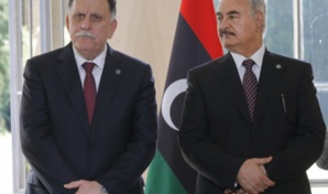 el-Sarraj (g.) et Haftar