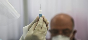 Pékin approuve « sous conditions » la vente de son premier vaccin anti-COVID