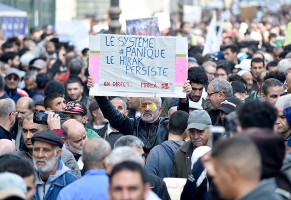 ALGERIE : Les autorités brisent les marches du mouvement Hirak