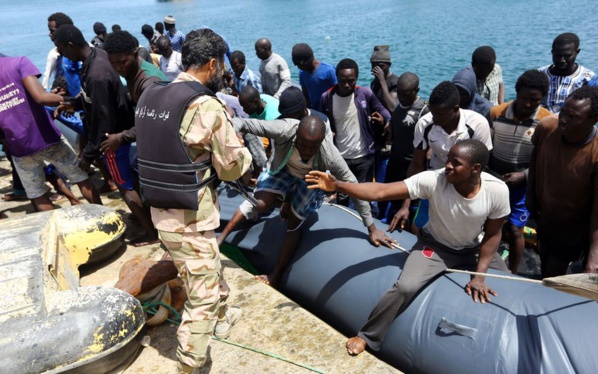 Migrants: l’Italie envisage une enquête sur les garde-côtes libyens