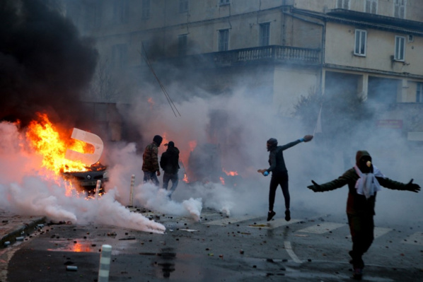 La Corse sous le feu des violences après l'agression de l'indépendantiste Ivan Colonna en prison