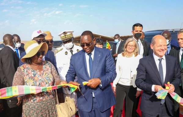 Macky Sall et Olaf Scholz à Diass le 22 mai pour l'inauguration d'une centrale photovoltaïque financée par l'Allemagne (Photo Présidence sénégalaise)