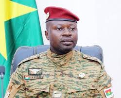 Le lieutenant-colonel Damiba, chef de la junte et président du Burkina Faso