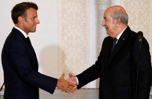 Les présidents Tebboune et Macron à Alger en août 2022