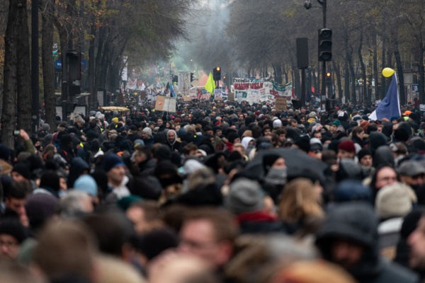 Retraites en France - Mobilisation «réussie» contre le projet de Macron