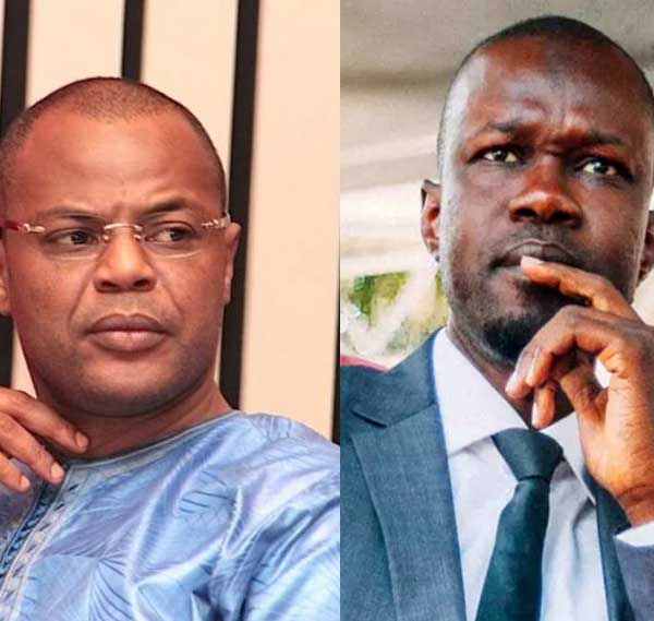 Le ministre Mame Mbaye Niang (g) et Ousmane Sonko, leader du parti Pastef