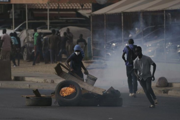 Sénégal : Au moins 15 personnes tuées en deux jours d’affrontements, la situation de plus en plus tendue dans la capitale