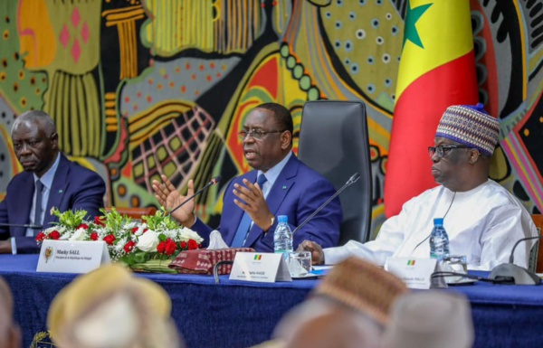 Macky Sall au lancement du dialogue national le 31 mai 2023 au palais de la république