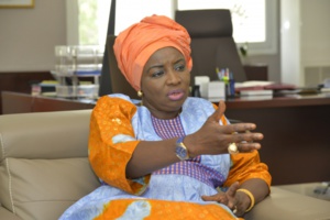 Aminata Touré à Macky Sall : « l’honnêteté, c’est le respect de la parole donnée, c’est le respect de la Constitution, c’est le respect des règles démocratiques. »