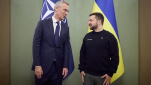 Le président Zelensky et le secrétaire général de l'Otan Stoltenberg