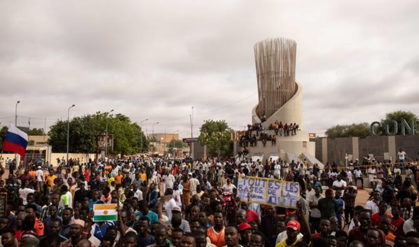 Niger - Le pouvoir militaire reçoit le soutien de plusieurs milliers de manifestants dans plusieurs villes