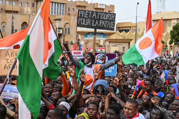 A Niamey, des milliers de manifestants pour soutenir le régime militaire