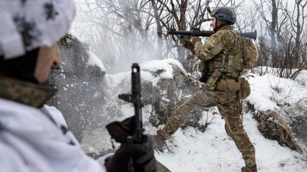 Guerre en Ukraine - Les troupes russes accentuent encore leurs attaques sur Avdiïvka, selon Kiev