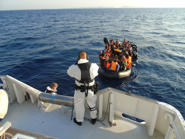 Frontex accusée de collaborer avec une milice libyenne pour intercepter des bateaux de réfugiés en Méditerranée