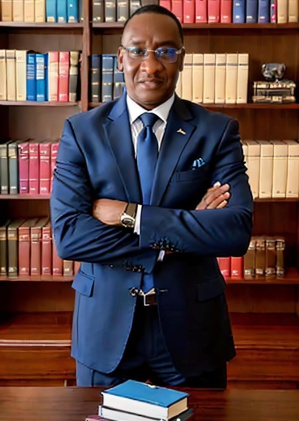 Dr Idrissa Doucouré