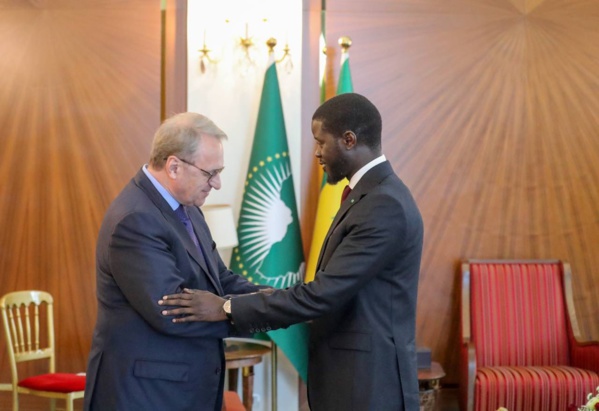 Le Représentant spécial de Vladimir Poutine reçu en audience par le Président Bassirou Diomaye Faye (photo : compte X Présidence sénégalaise)