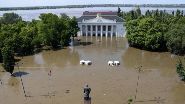 Des frappes russes près du barrage de Kiev suscitent des craintes quant à des inondations et des coupures d'électricité