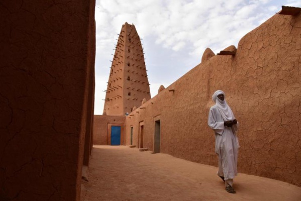 Dans une ruelle d'Agadez