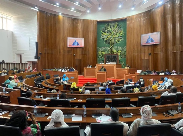 Assemblée nationale - L'Etat du Sénégal tient son projet de budget pour l'année 2025 in extremis