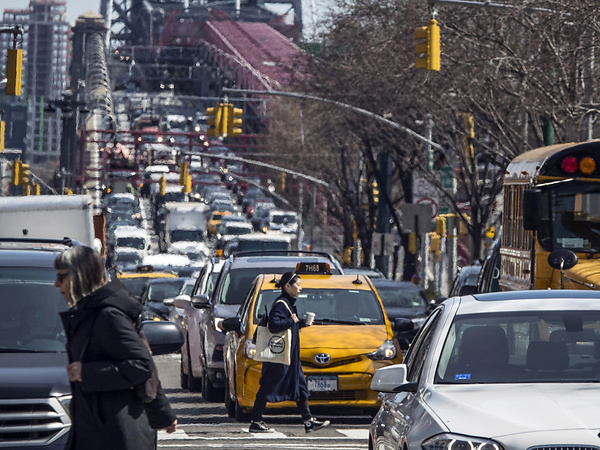 New York met en place son péage urbain malgré l'opposition de Trump